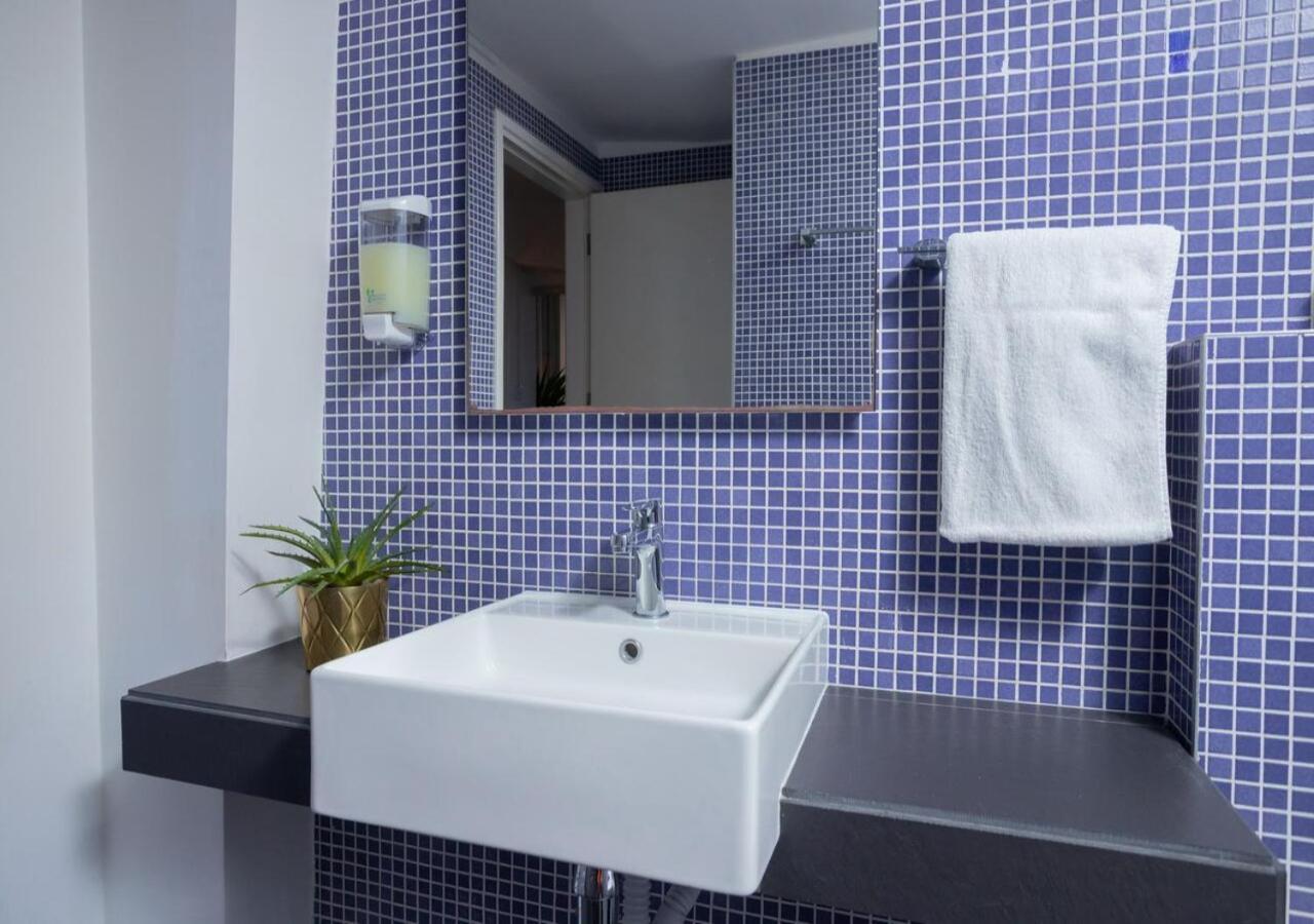 1-80 Collection Penthouse By Trulycyprus Apartman Limassol Kültér fotó